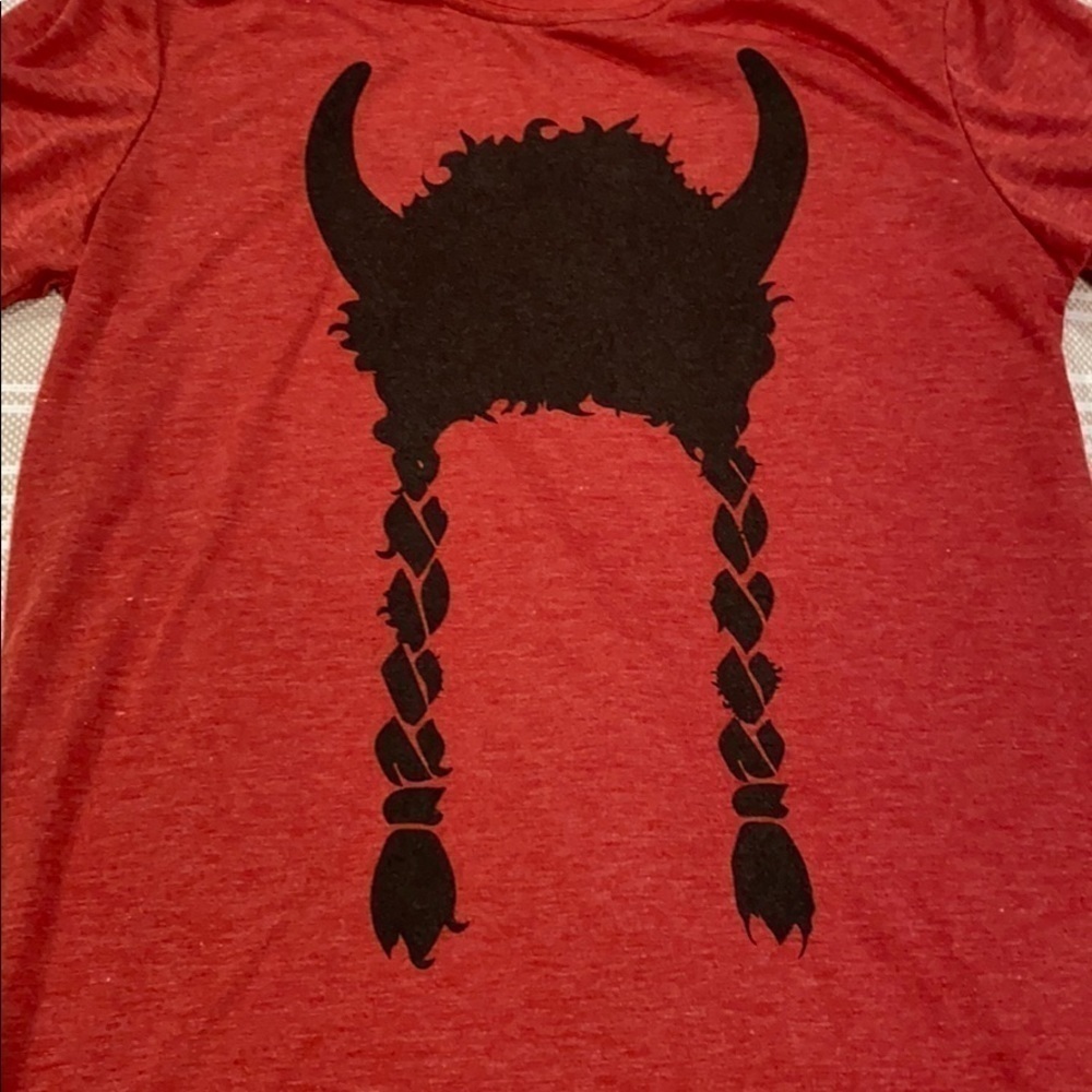 Warrior Dash Viking Completion Shirt EUC - Picture 3 of 6